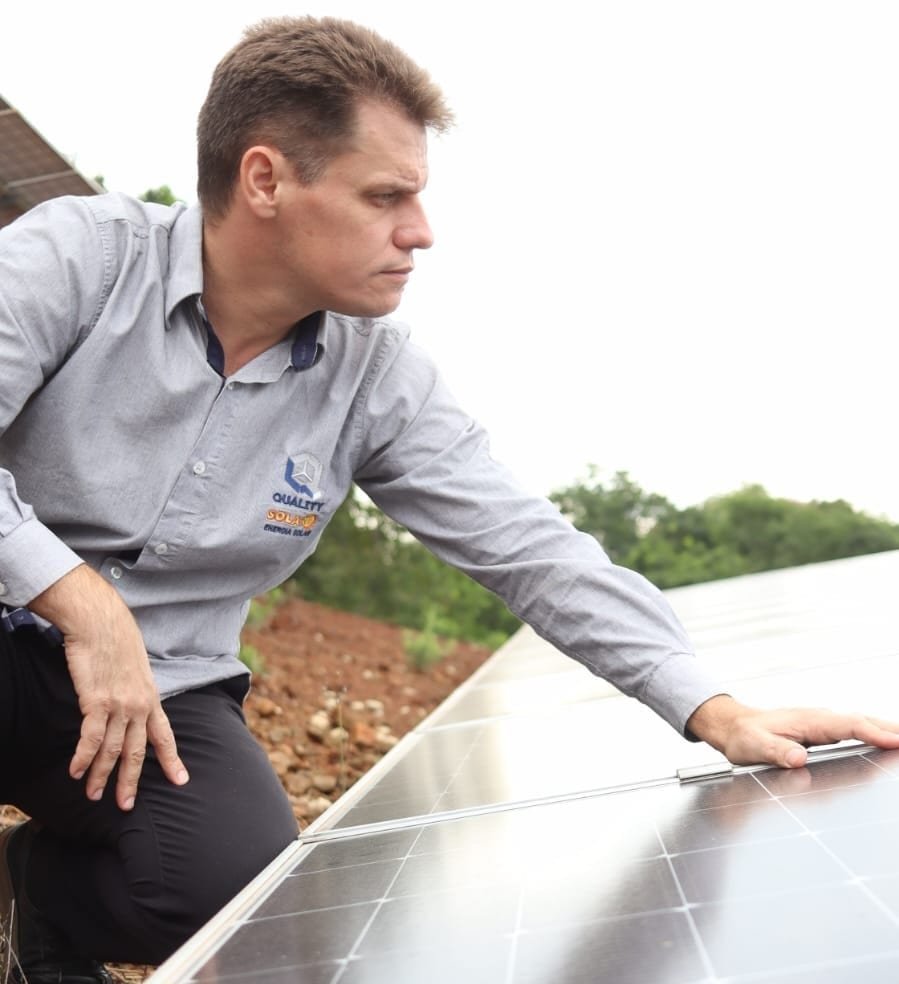 Tiago Lorenski, engenheiro · energia solar – foto 1